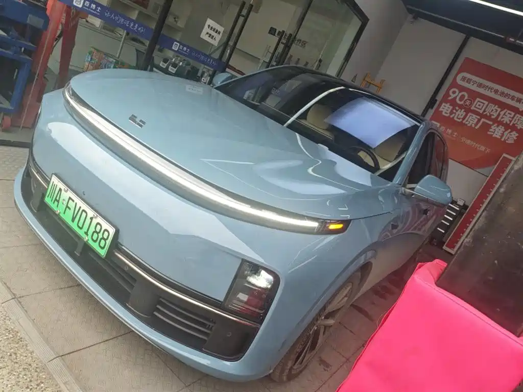 Li Auto Li L7 2023