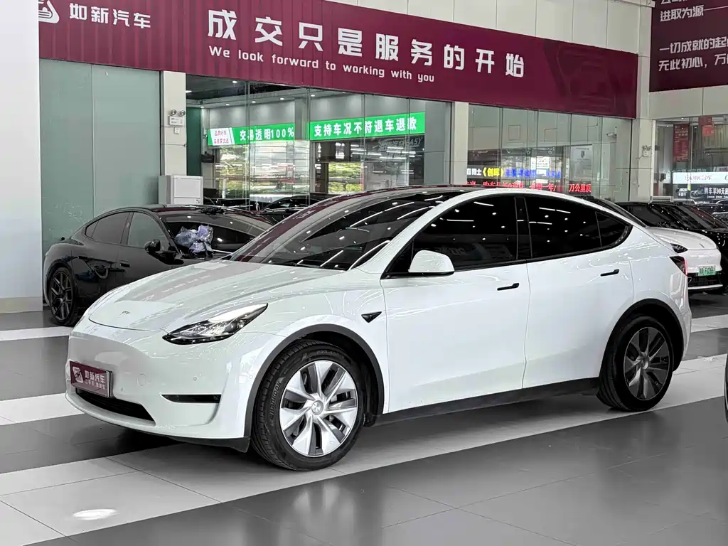 Tesla Model Y 2021 — фото 1