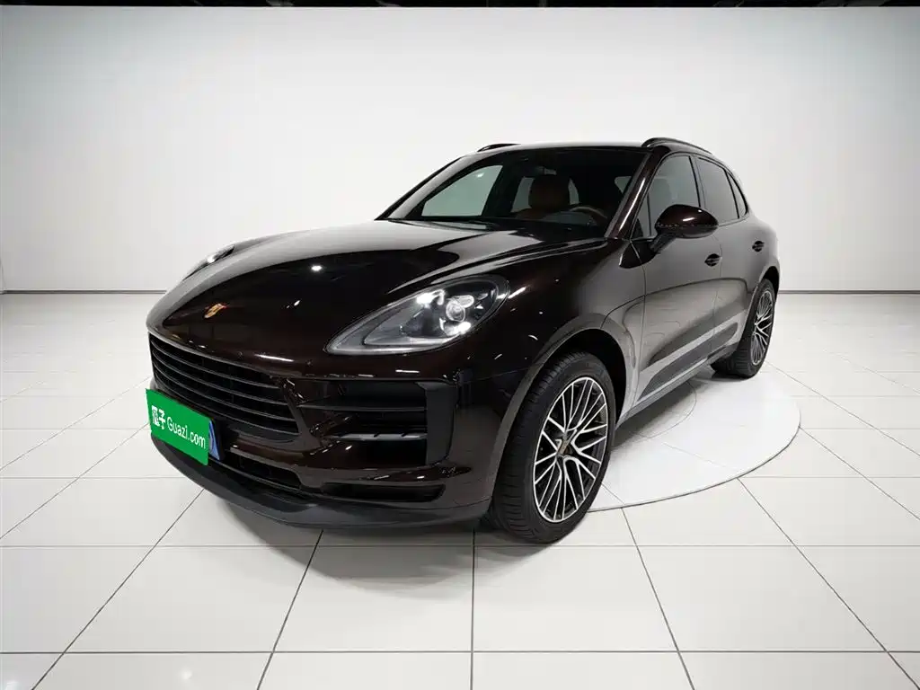 Porsche Macan 2021 — фото 1