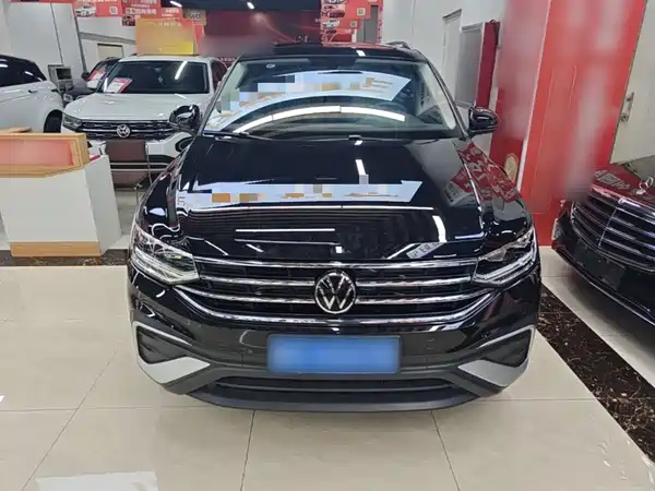 Volkswagen Tiguan L 2024