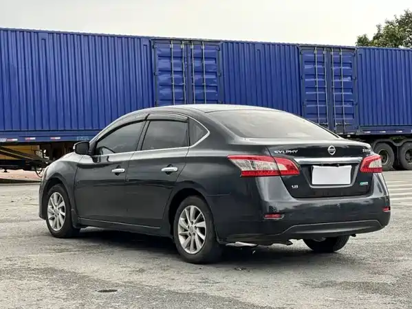 Nissan Sylphy 2013