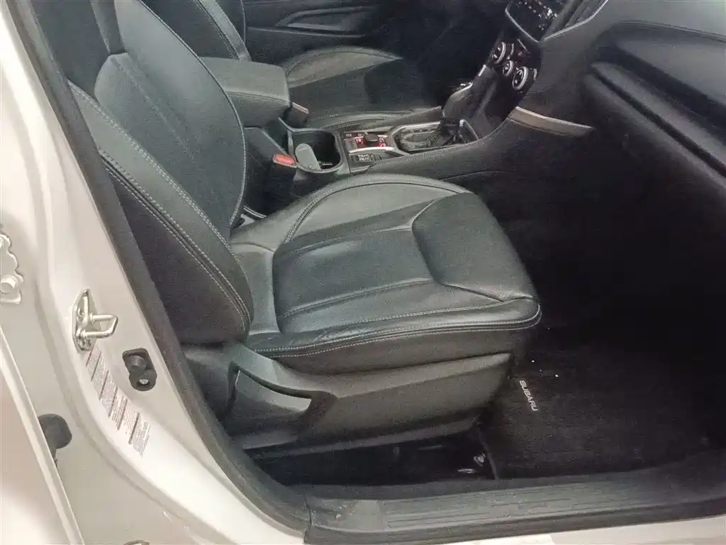 Subaru Forester 2019 — фото 20
