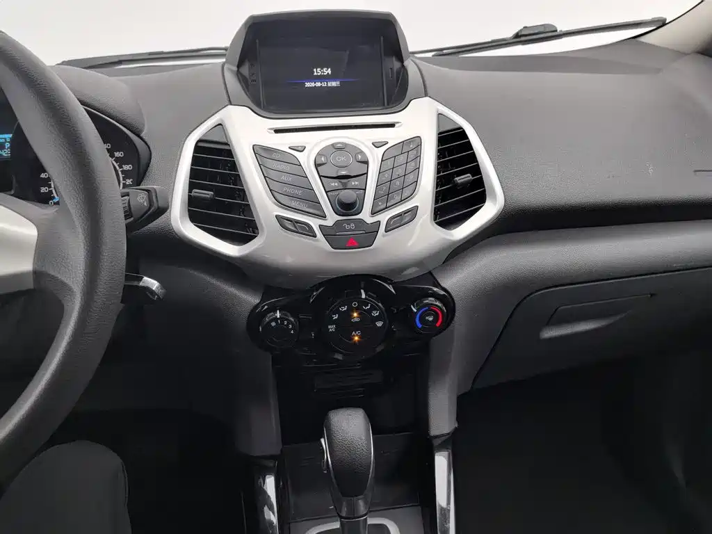 Ford EcoSport 2016 — фото 12