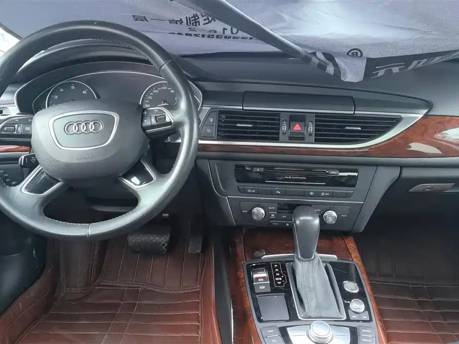 Audi A6L 2016 — фото 12