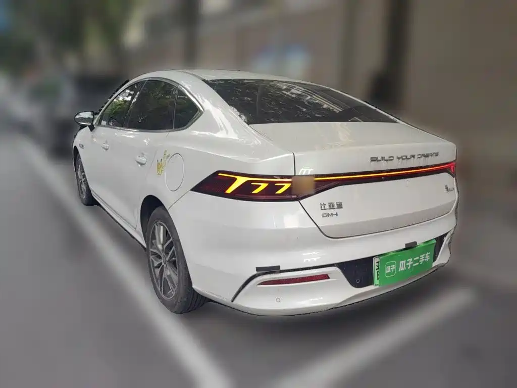 BYD Qin PLUS 2022 — фото 4