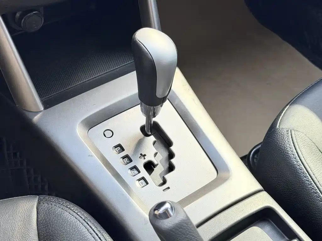 Subaru Forester 2012 — фото 12
