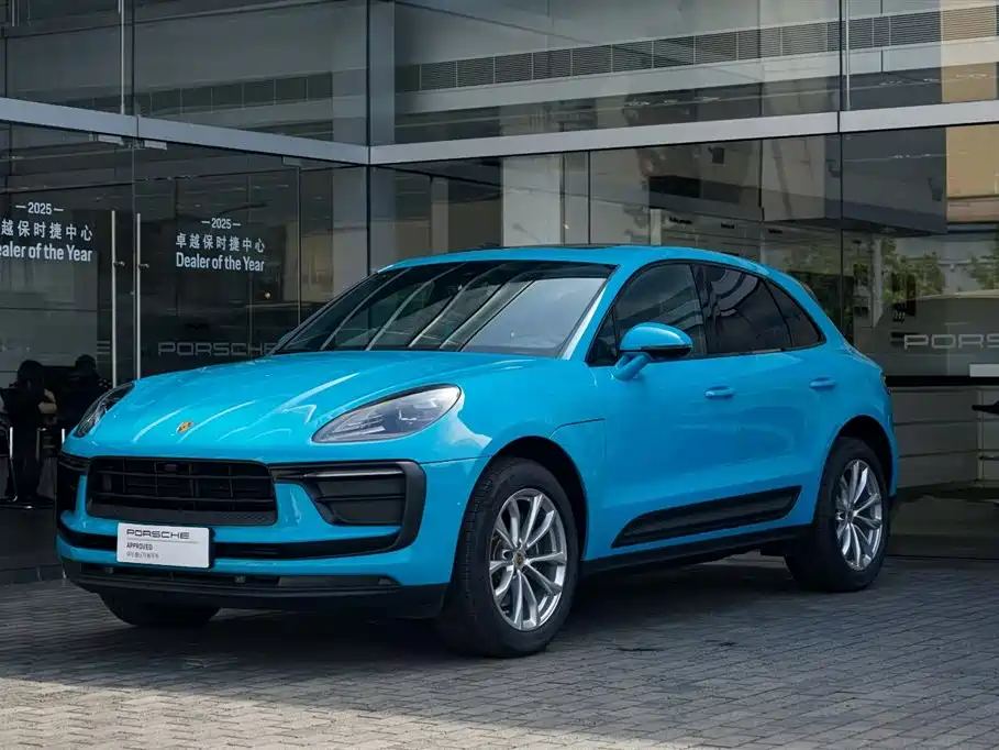 Porsche Macan 2024 — фото 1
