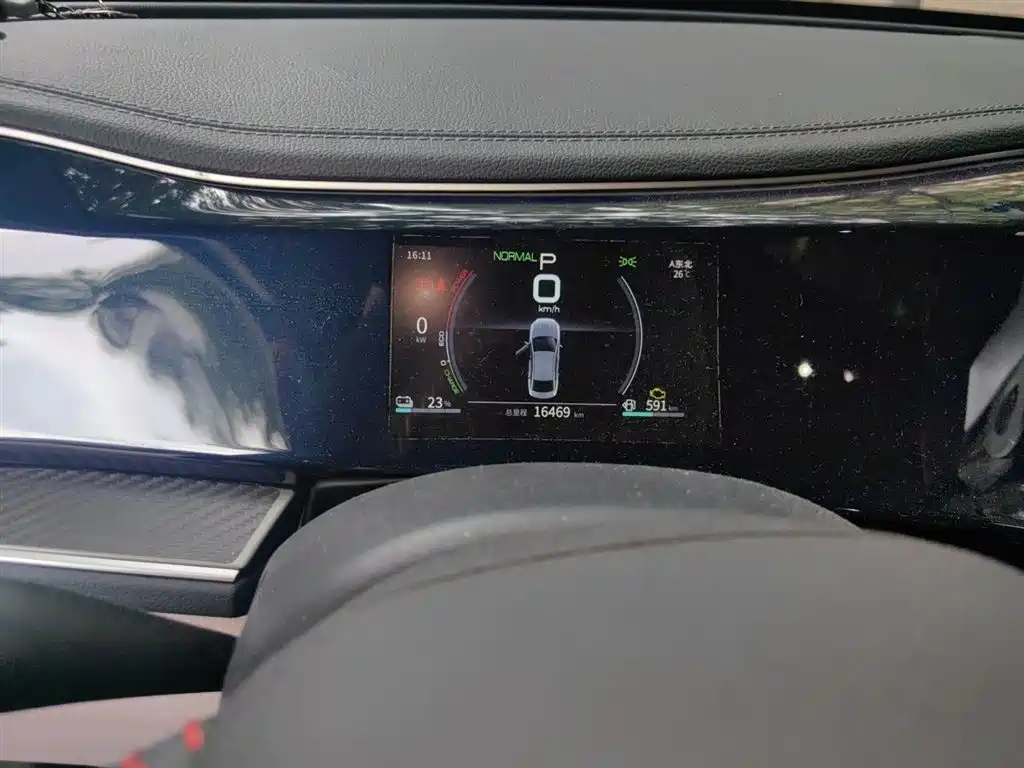 BYD Qin PLUS 2022 — фото 12