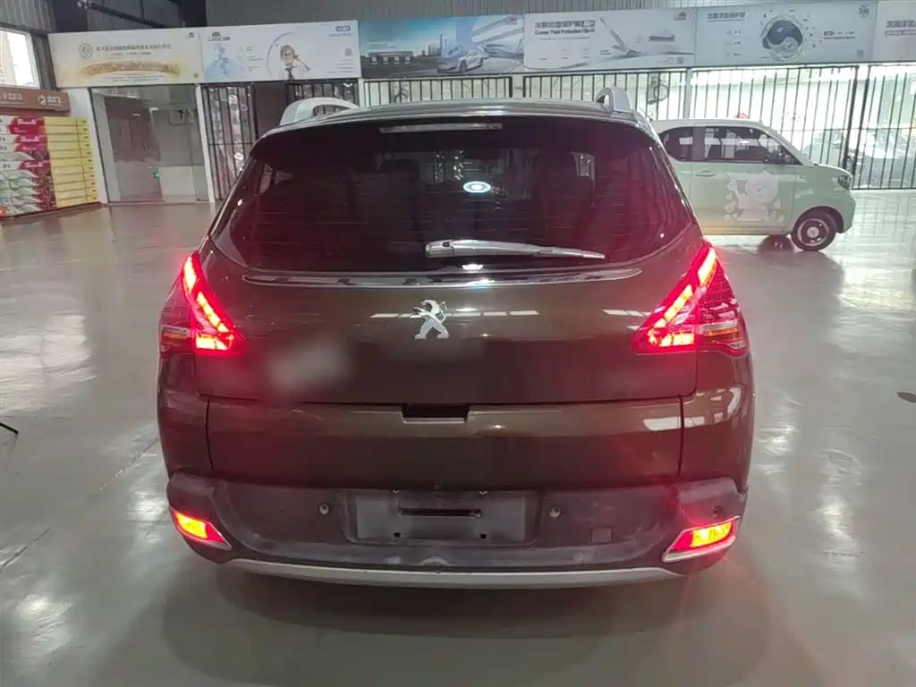 Peugeot 3008 2014 — фото 6