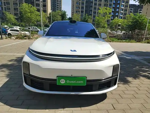 Li Auto L7 2025