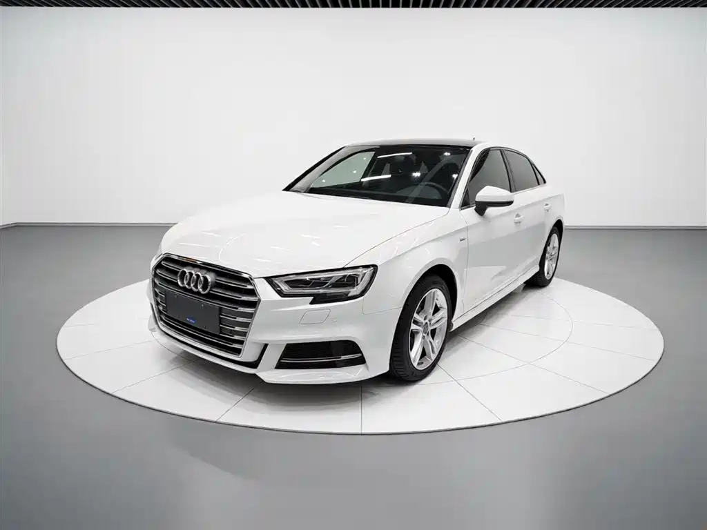Audi A3 2020 — фото 2