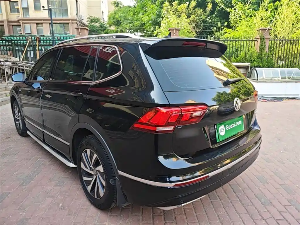 Volkswagen Tiguan L New Energy 2021 — фото 5