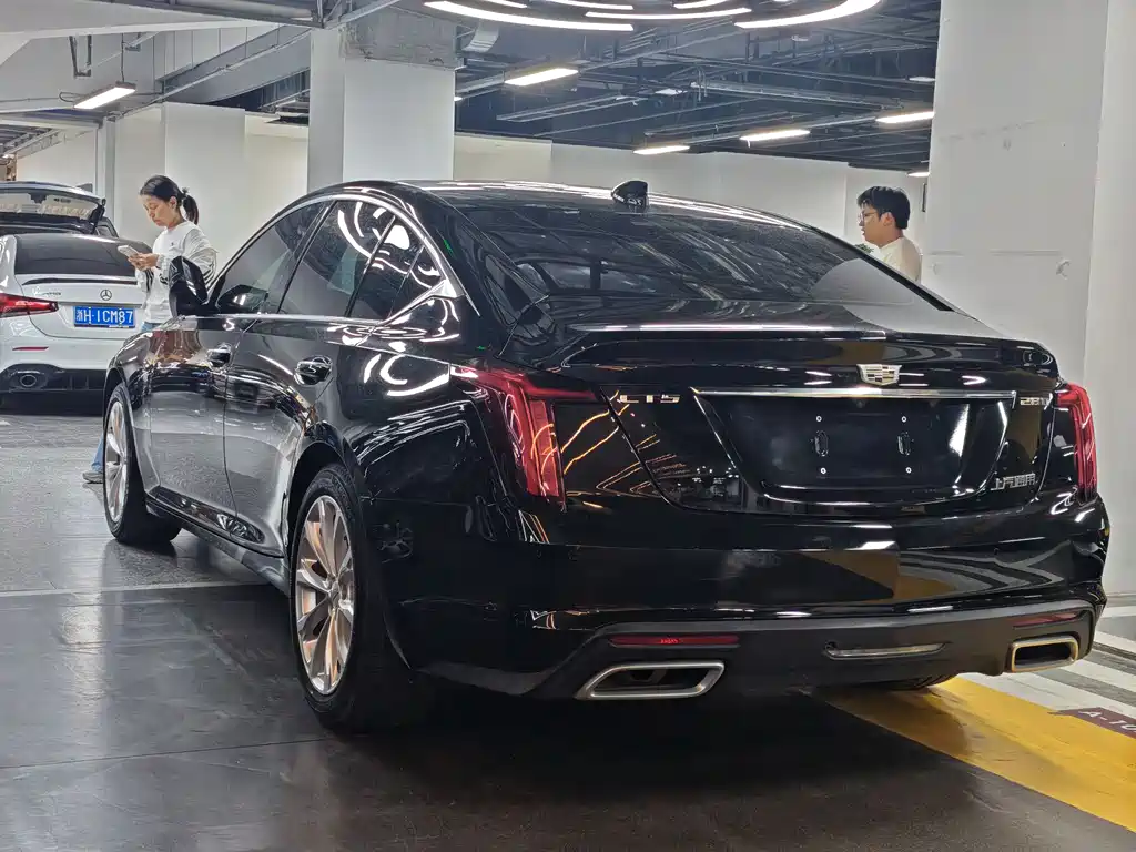 Cadillac CT5 2023 — фото 15