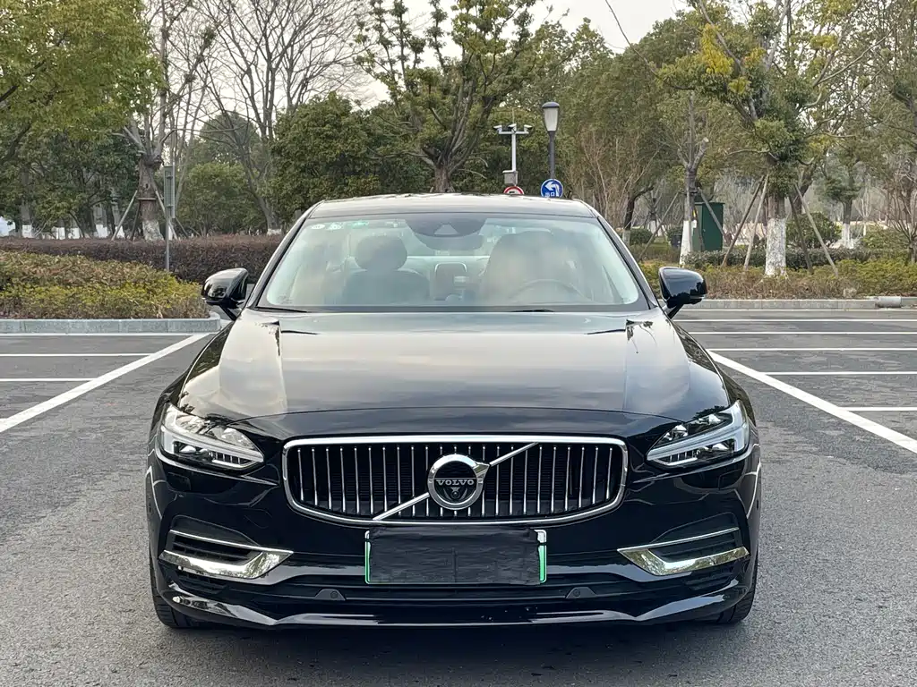 Volvo S90 PHEV 2018 — фото 2