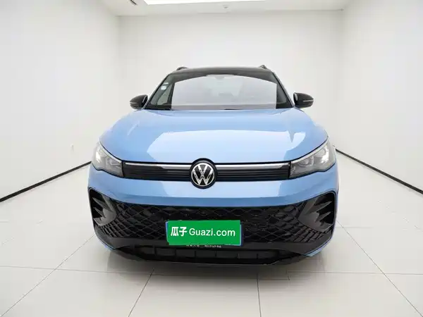 Volkswagen Tiguan L 2024