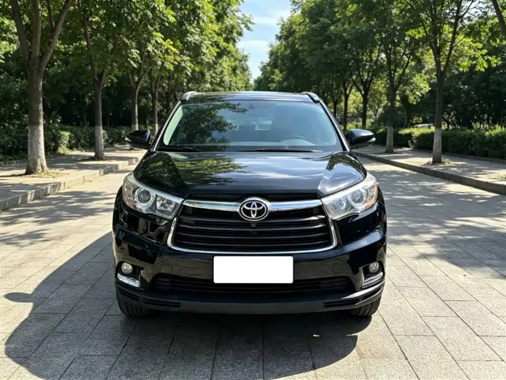 Toyota Highlander 2016
