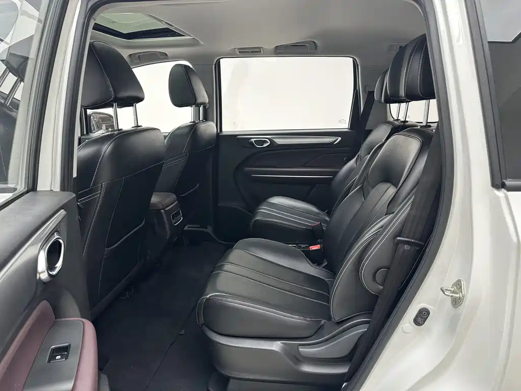 GAC Motor Trumpchi M6 2023 — фото 14
