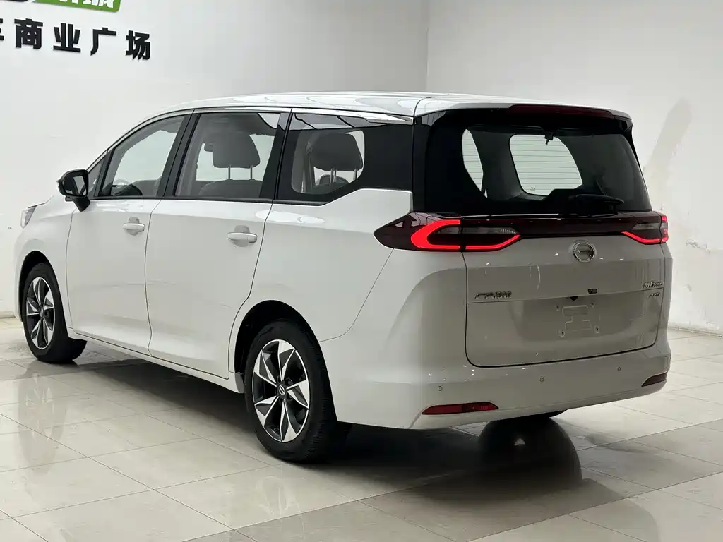 GAC Motor Trumpchi M6 2023 — фото 21