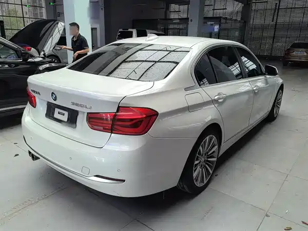 BMW 3 Series 2019