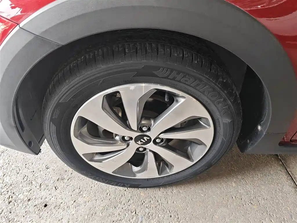 Kia KX Cross 2018 — фото 25
