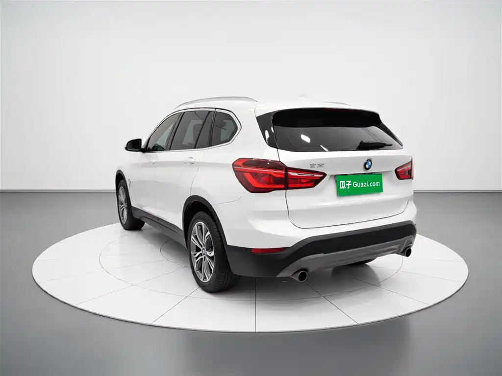 BMW X1 2018 — фото 5