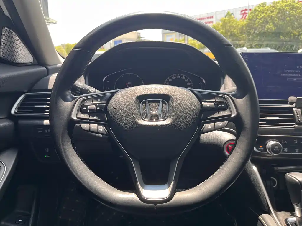 Honda Accord 2021 — фото 15