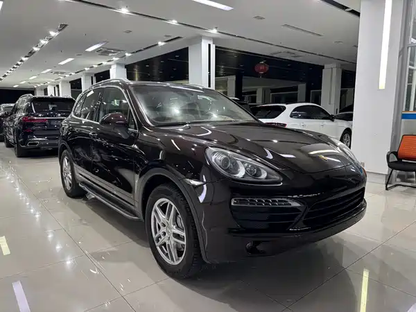 Porsche Cayenne 2011