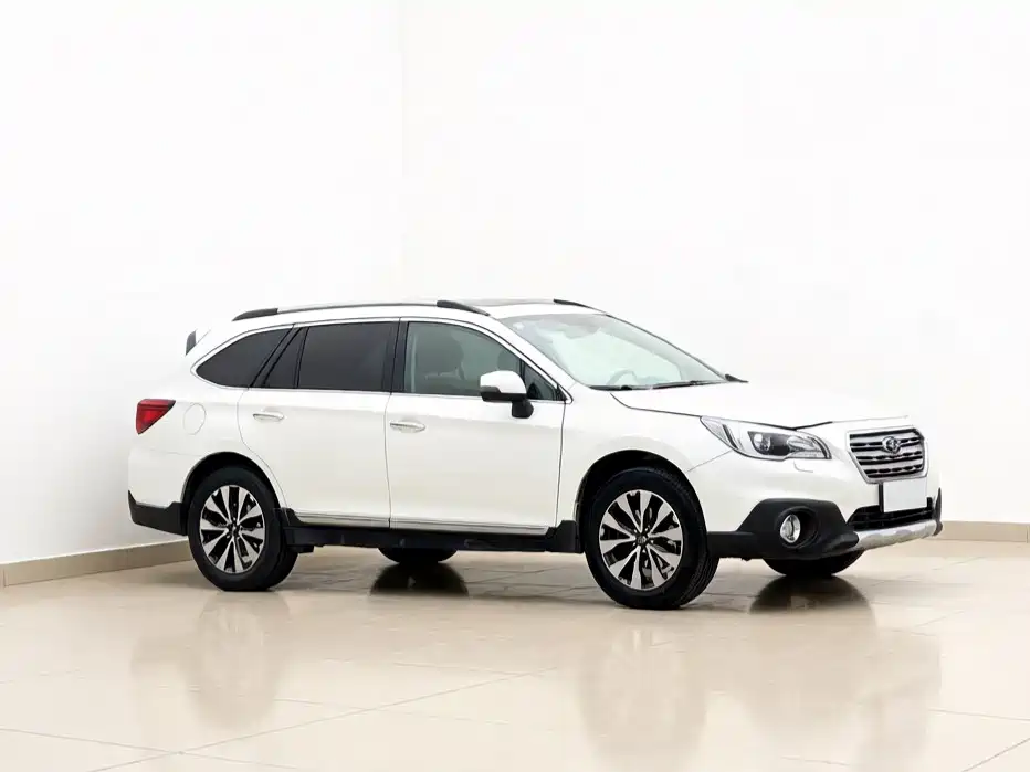 Subaru Outback 2017 — фото 3