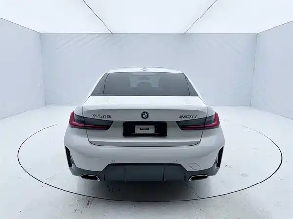 BMW 3 Series 2023