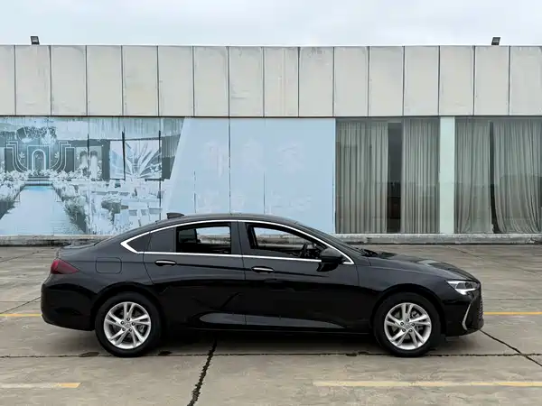 Buick Regal 2024