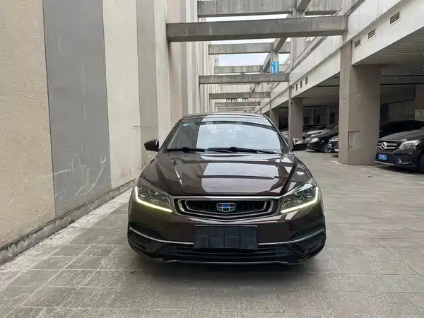 Geely Emgrand 2018