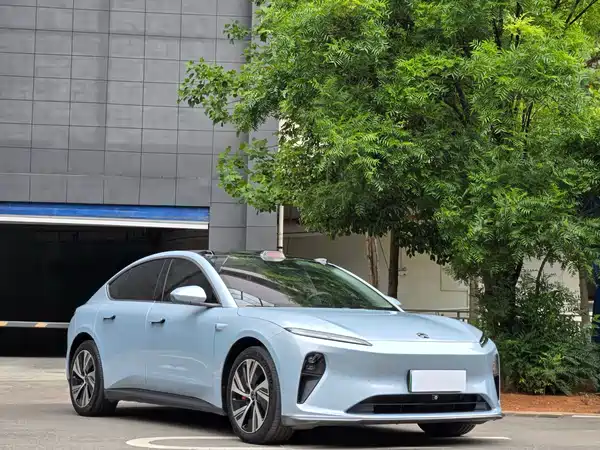 NIO ET5 2022
