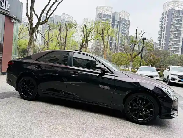 Toyota Reiz 2015
