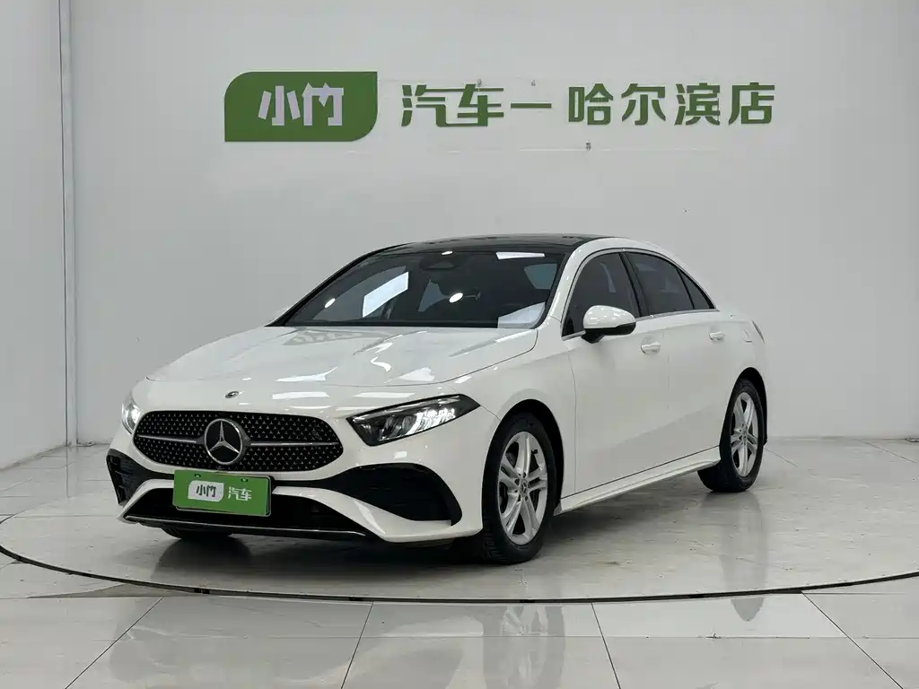 Mercedes-Benz A-Class 2024 — фото 1