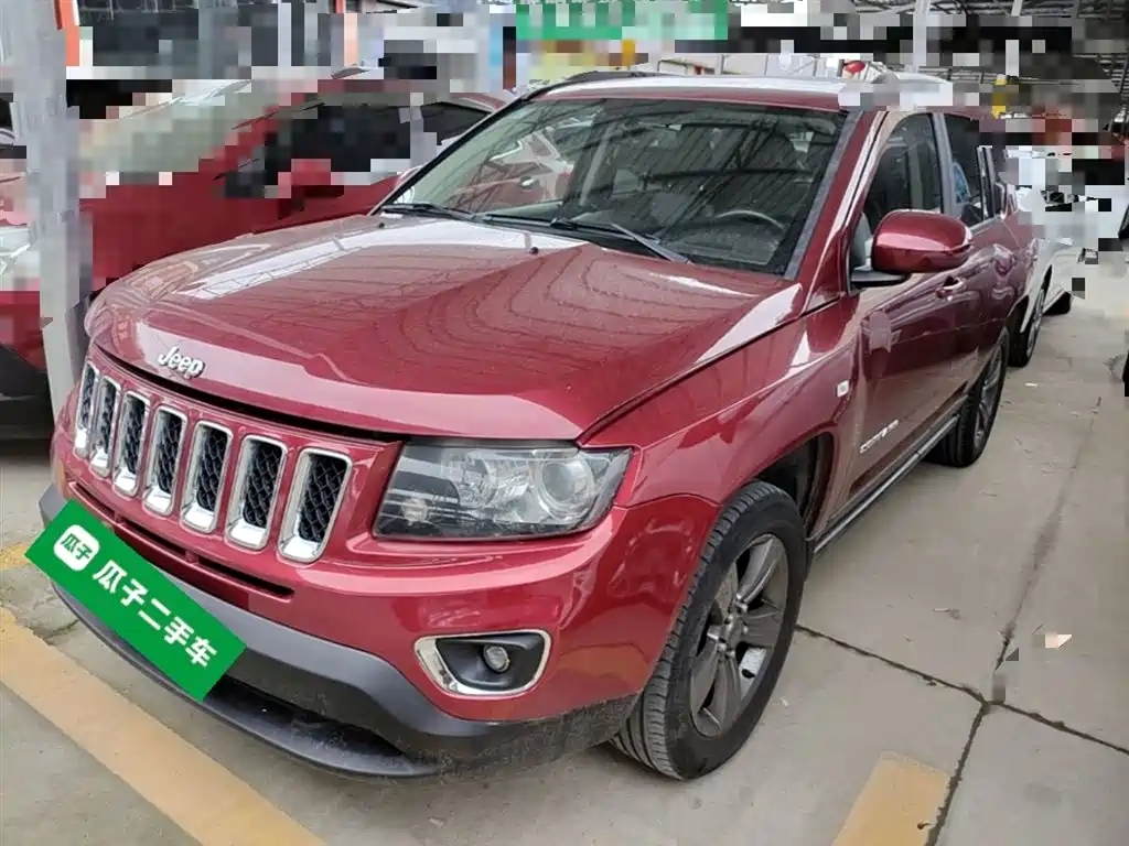 Jeep Compass 2015 — фото 1