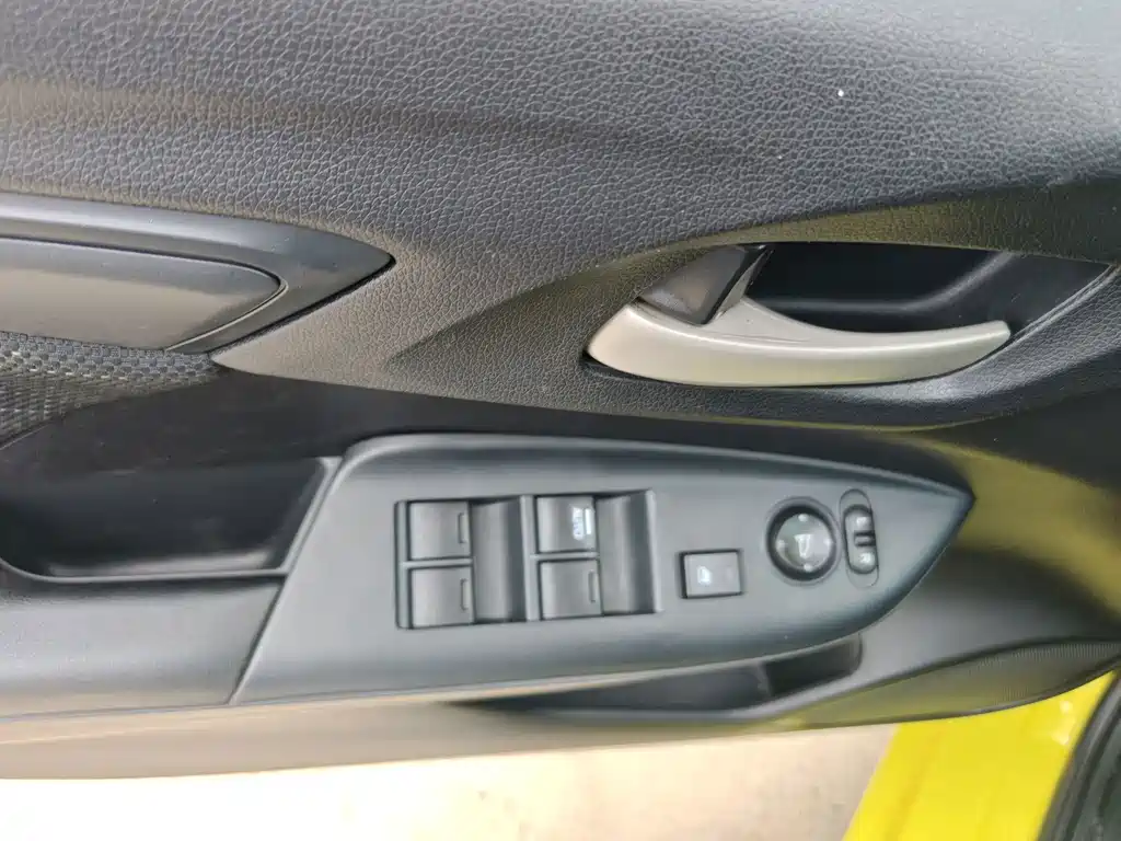 Honda Fit 2014 — фото 8