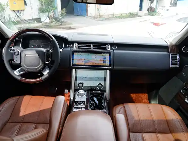 Land Rover Range Rover 2014