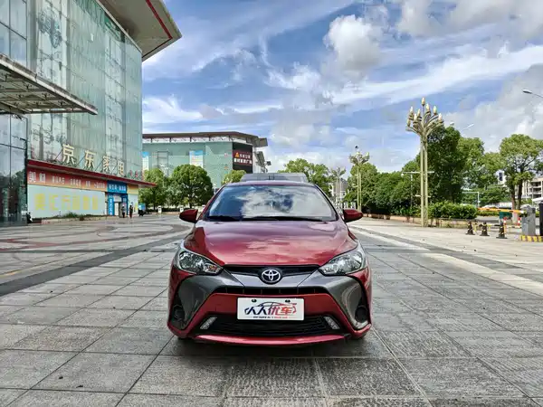 Toyota Yaris L 2019