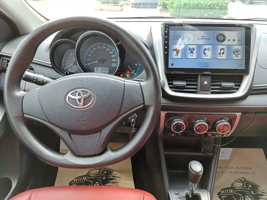Toyota Yaris L 2019 — фото 20