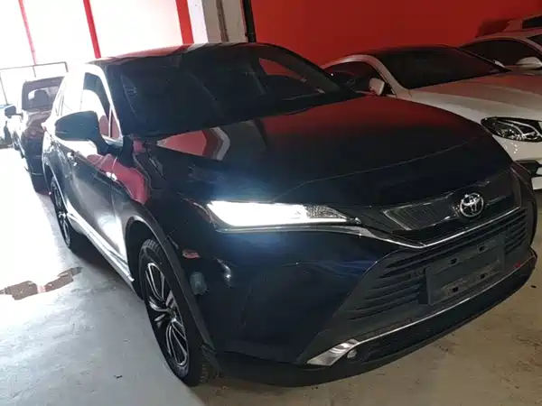 Toyota Harrier 2022