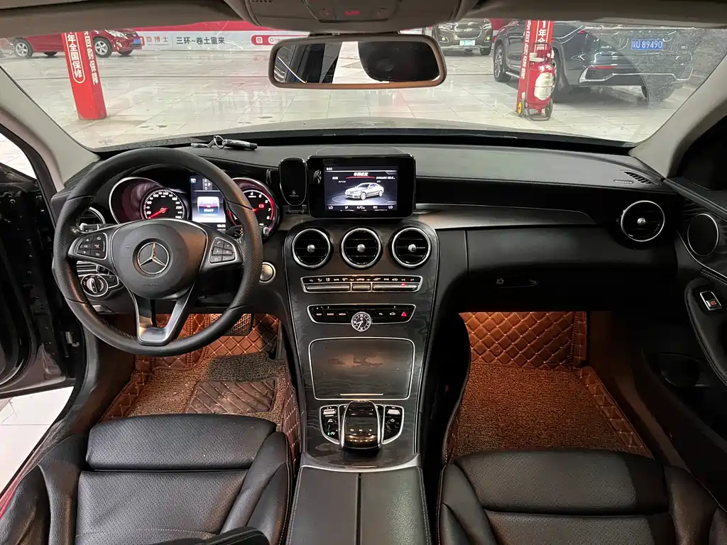 Mercedes-Benz C-Class 2017 — фото 9