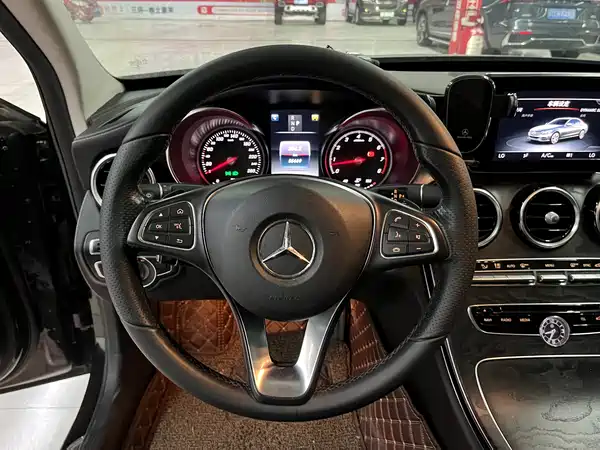 Mercedes-Benz C-Class 2017