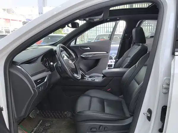 Cadillac XT4 2021