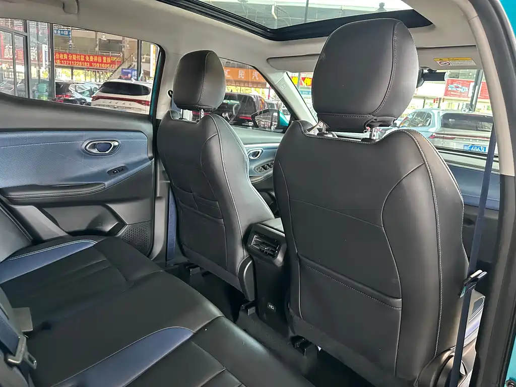 GAC Motor Trumpchi GS3 2025 — фото 26