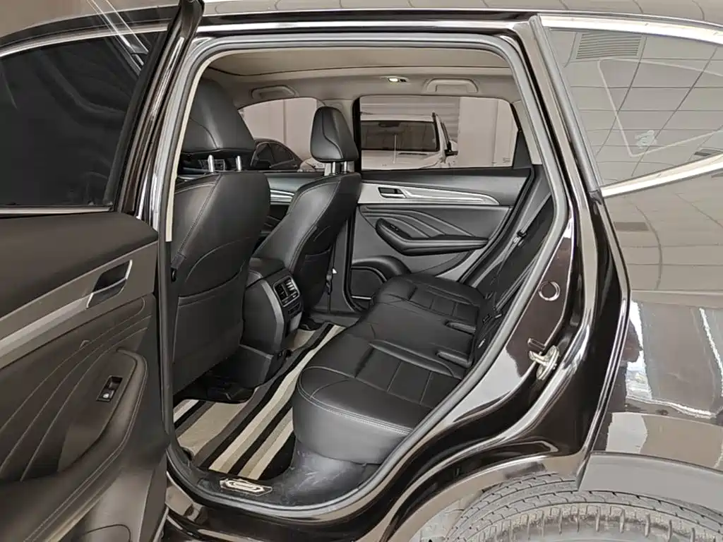 Haval F7 2019 — фото 17