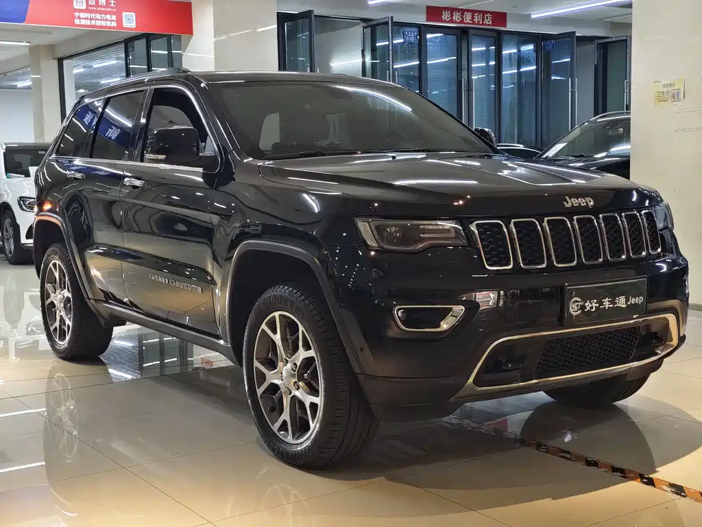 Jeep Grand Cherokee 2020