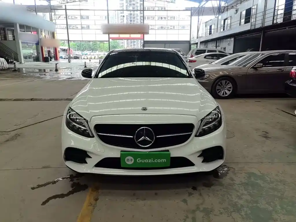 Mercedes-Benz C-Class 2021