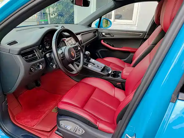 Porsche Macan 2022