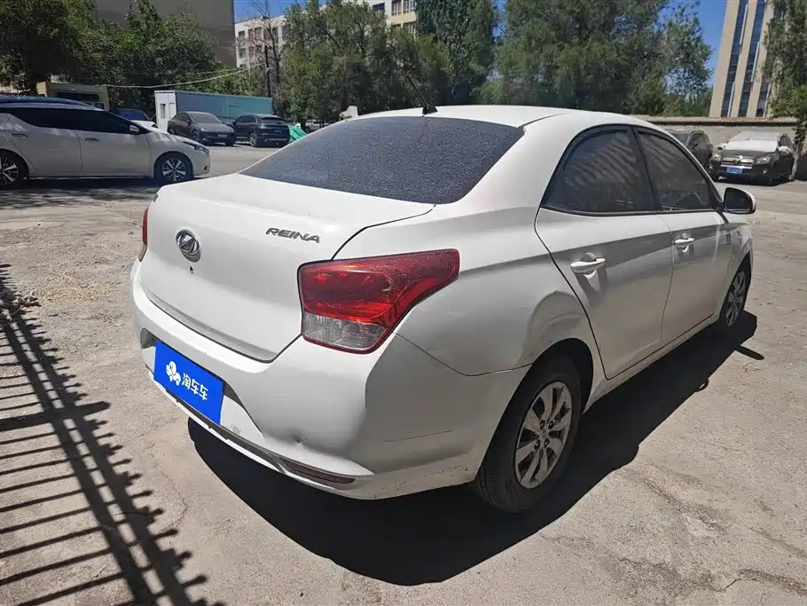 Hyundai Verna 2020 — фото 3