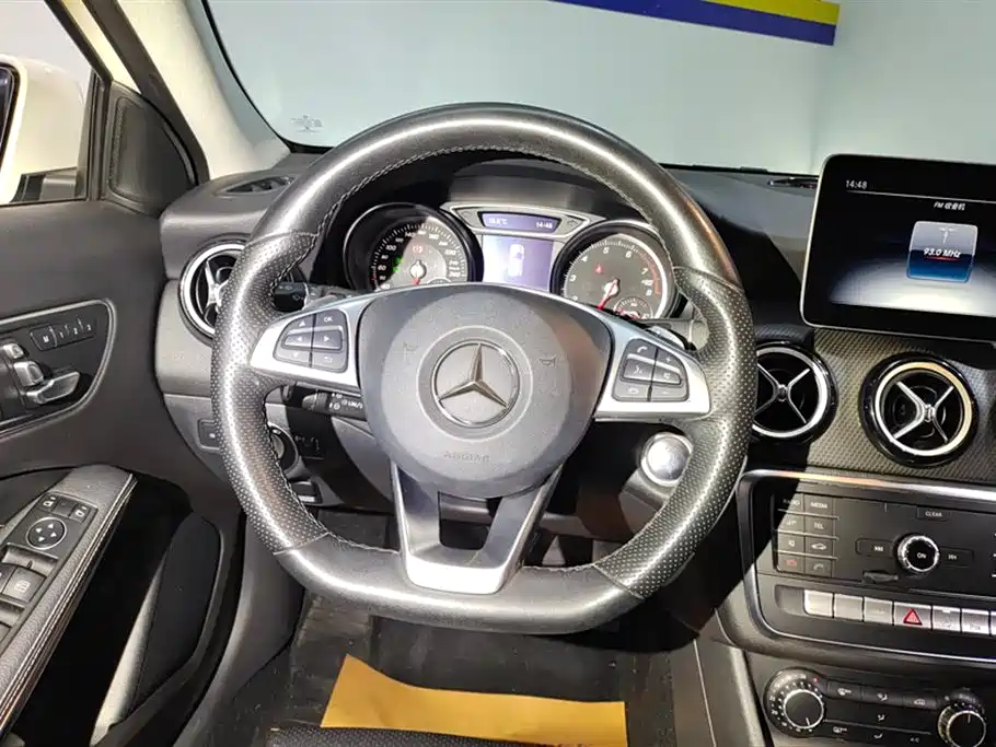 Mercedes-Benz GLA 2019 — фото 15